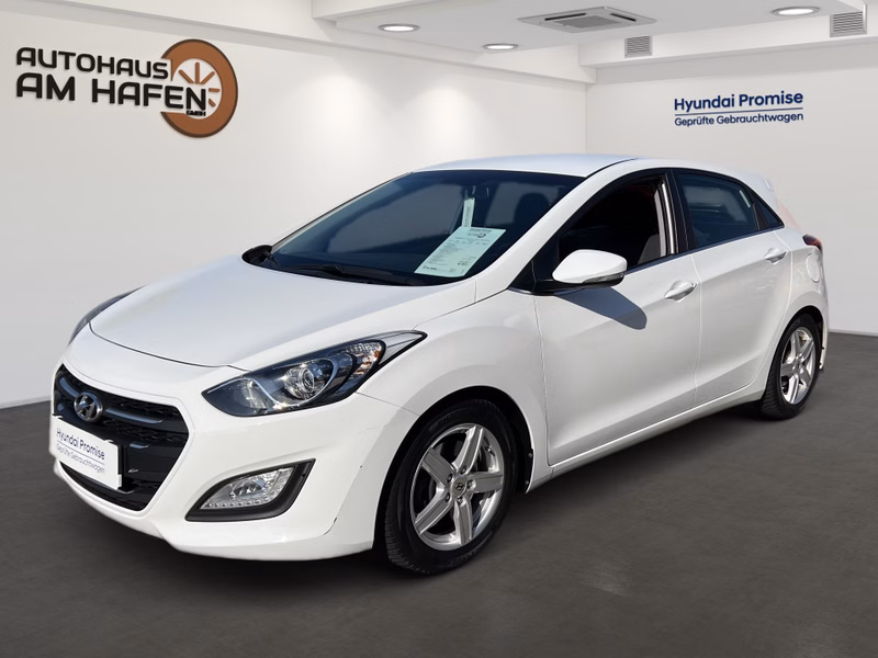 Hyundai i30 Trend blue Navi 8-fach Klima Garantie