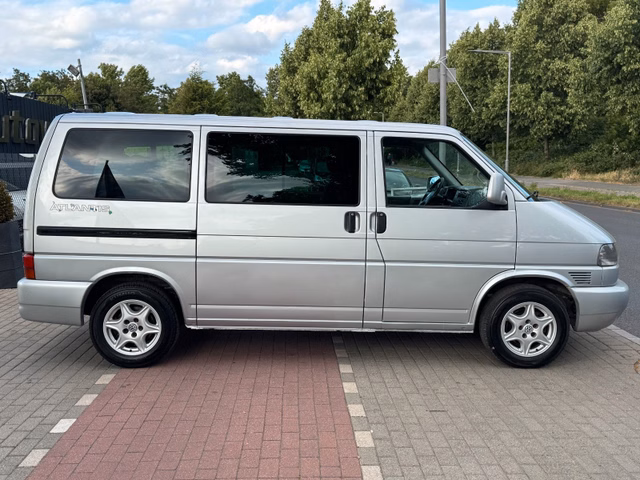 Volkswagen T4 Multivan Atlantis 2.5TDI*KLIMA*AHK*2.HD*TEMP - foto 4