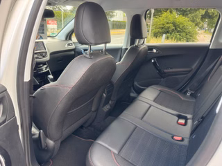 Peugeot 2008 Allure 1.2*GT-LINE*Aut.*Navi*Temp*Leder*PDC - foto 3