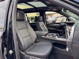 Cadillac Escalade ESV 6.2 V8 Platinum Sport 24" Modell 2026 - bilder 18