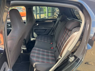 Volkswagen up! 1.0 TSI GTI - foto 19