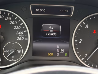 Mercedes-Benz B 180 CDI Avantgarde / Pano / Automatik / Leder / Xenon - foto 14