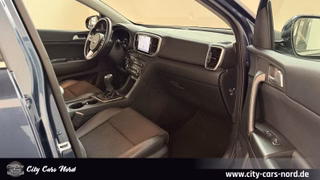 Kia Sportage Spirit 2WD 360°+TEMPO+TOTWINKEL+AHK - фото 26