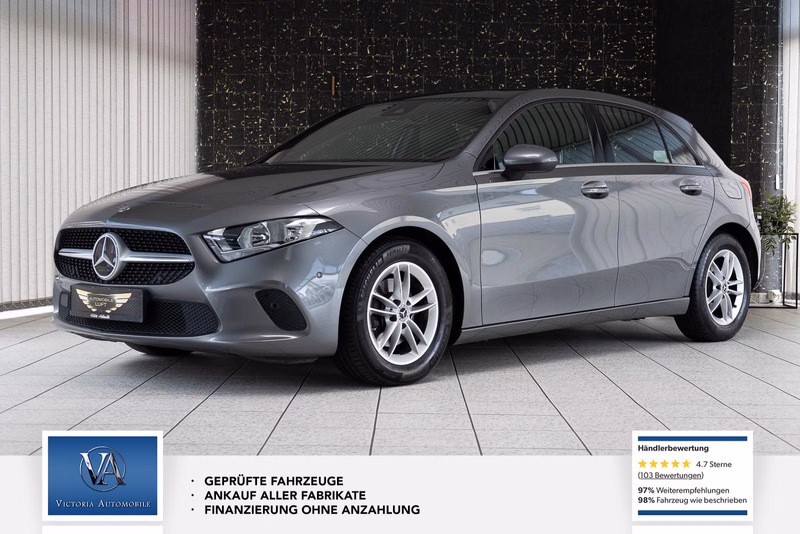 Mercedes-Benz A180d Navi Pano 1.Hand Scheckheft AHK PTS