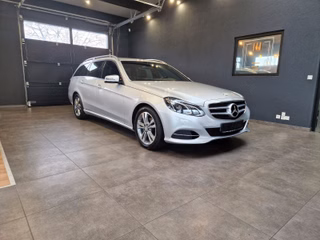 Mercedes-Benz E 220 CDI T BlueEfficiency*NAVI*XENON*AHK*TEMPOM - photo 1
