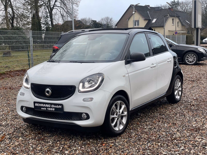 Smart ForFour PASSION*NAVI*SITZHEIZUNG*PDC*LED-PAKET*