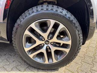Land Rover Defender 90 D200 3.0 Mild-Hybrid SE - foto 14