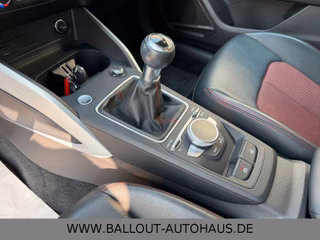 Audi Q2 35 TFSI Sport*1.HAND*S-LINE*AHK*B&O*HUD*AHK* - bilder 1