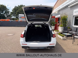 Mercedes-Benz E 220d T*2.HAND*GSD*AMG*AHK*DIS*TEMPO*SPUR*TOT* - foto 9
