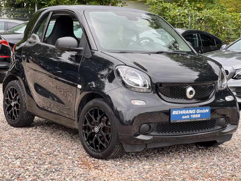 Smart ForTwo *PANORAMA*SITZHEIZUNG*SPORT PAKET*