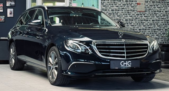 Mercedes-Benz E 400 4M BURMESTER|AHK|KAMERA|SHZ|TEMP.|CARPLAY| Gebrauchtwagen Kaufen | EZ 06/2017 | Preis 30.990 €