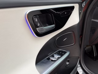 Mercedes-Benz C 300 d AMG-LINE/NIGHT PAKET/LED/SHZ/CARPLAY/PDC+KAM - foto 14