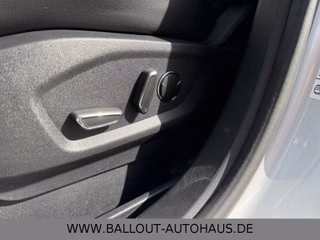 Ford S-Max Titanium*2.HAND*KLIMA*NAVI*AHK*LED*TOT*SPU - photo 5