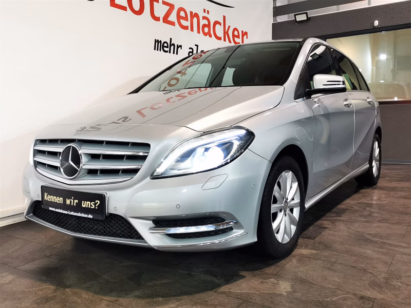 Mercedes-Benz B 180 BlueEfficiency BI-XENON|TEMP|NAVI|8-FACH