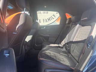 Ford Kuga Plug-In Hybrid ST-Line X 225PS/LED/Rf-Kamera - bilder 9