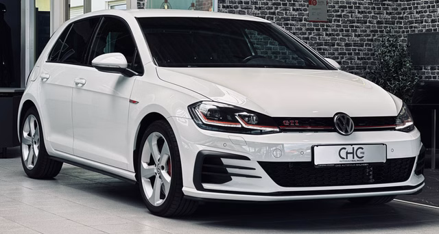 Volkswagen Golf VII GTI Performance|DYNAUDIO|KAMERA|NAVI|ACC|SHZ Gebrauchtwagen Kaufen | EZ 10/2019 | Preis 20.990 €