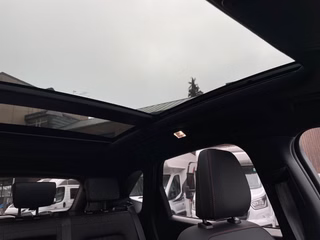 Ford Kuga 2.5 l Duratec FHEV ST-LINE X Autom. AHK LED-MATRIX PANORMA-SCHIEBEDACH WINTER-PAKET - bilder 10