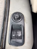 Daumennagel 6 - Renault Trafic Combi L2H1 2,9t 9-SITZER TÜV 10.2027