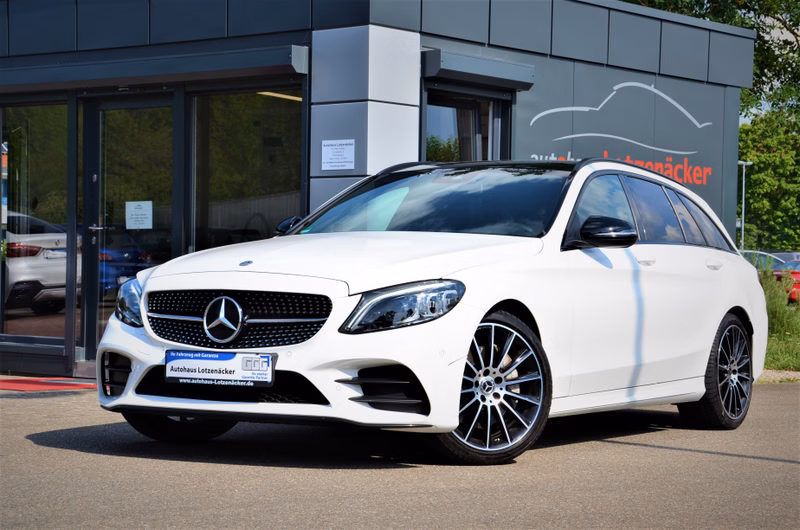 Mercedes-Benz C 300 T Avantgarde AMG Multibeam|Burmester|Pano