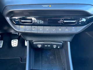 Hyundai BAYON Trend Komfort Navi LED-Licht Sitzheizung - bilder 13