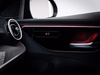 Mercedes-Benz C 220d AMG-LINE LED DISTR VIRTUAL AHK SPORTSITZ - bilder 3