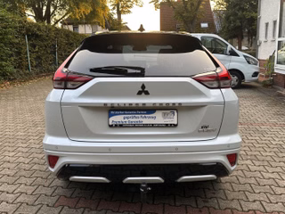 Mitsubishi Eclipse Cross/Plus Select Black Hybrid 4WD - foto 7