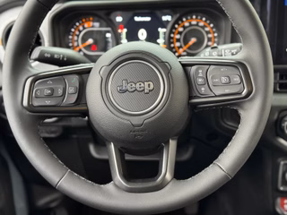 Jeep Wrangler Unlimited JL Willys 3.6 V6 Automatik LED Kamera - foto 24