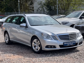 Mercedes-Benz E250T CDI *AUTOMATIK*NAVIGATION*PDC*SITZHEIZUNG*