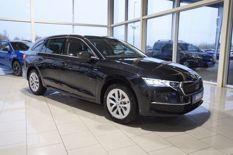 Skoda Octavia Kombi Selection 2,0TDI DSG aAHK/Matrix/el.Klappe  **