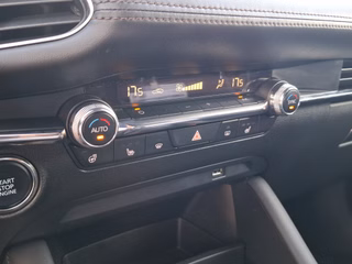 Mazda 3 Selection 2.0 KLIMA / BOSE / LED / NAVI / KAMERA / SITZHEIZUNG - foto 8