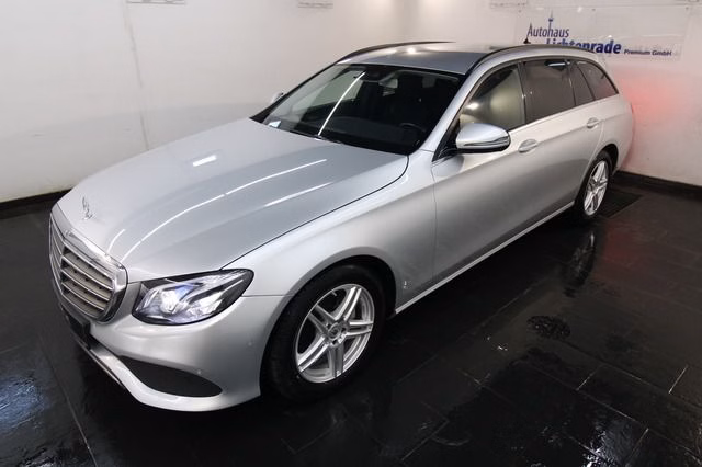 Mercedes-Benz E 220 d T-MODELL NAVI|STARTSTOP|SHZG