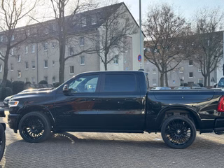 Dodge RAM Limited Night Exclusive + 24" +elektr. Rollo - foto 10