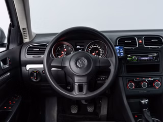 Volkswagen Golf 1.6 TDI Trendline 4Motion  KLIMA - bilder 8