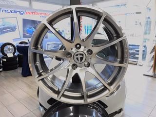 NPR7TO Fiesta ST MK7 Tomason Leichtmetallfelgen 17 Zoll