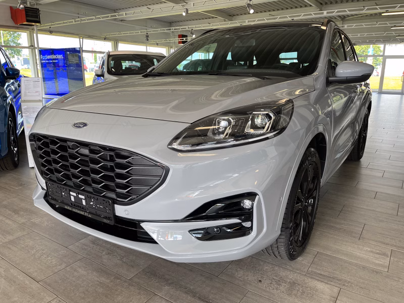 Ford Kuga FHEV Hybrid ST-Line X