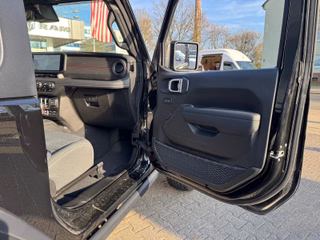 Jeep Wrangler 3.6l V6 Automatik Rubicon - foto 13