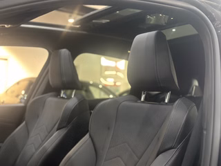 BMW 218 Active Tourer M-SPORT PANO MASSAGE 360K AHK - bilder 17