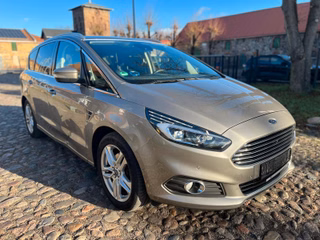 Ford S-Max Gebrauchtwagen Kaufen