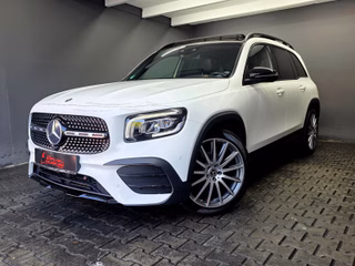 Mercedes-Benz GLB 200, 7G, AMG LINE, 7 SITZER, PANO, LED, AHK
