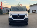 Daumennagel 2 - Renault Trafic Kasten Webasto Standheizung AHK Kamera 8fach Bereift