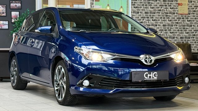 Toyota Auris Design Edition KAMERA|SHZ|MFL|MEDIA-TOUCH2 Gebrauchtwagen Kaufen | EZ 11/2015 | Preis 9.990 €