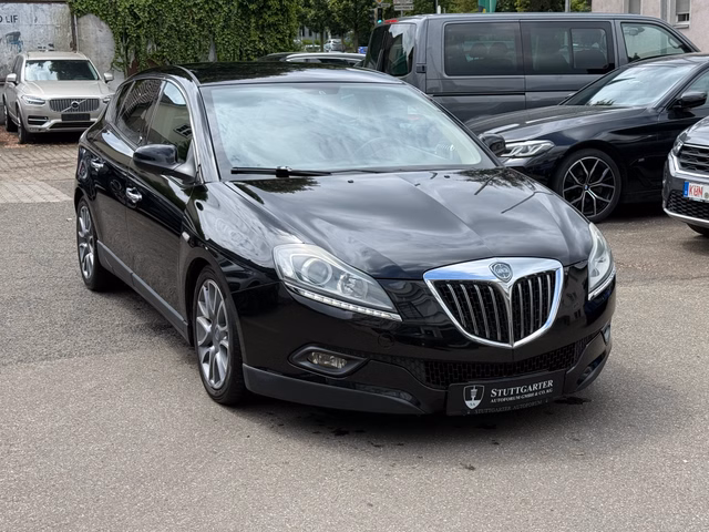 Lancia Delta Oro Automatik - foto 1