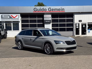 Skoda Superb Combi SportLine 1.8 TSI 8-fach bereift Gebrauchtwagen Kaufen | EZ 08/2018
