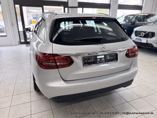 Mercedes-Benz C 180 T 6-Gang - nur 28 tkm - KAM NAV CARPLAY - foto 8