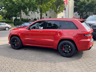 Jeep Grand Cherokee 6.4 V8 HEMI SRT unfallfrei, Deutsches Modell - bilder 7