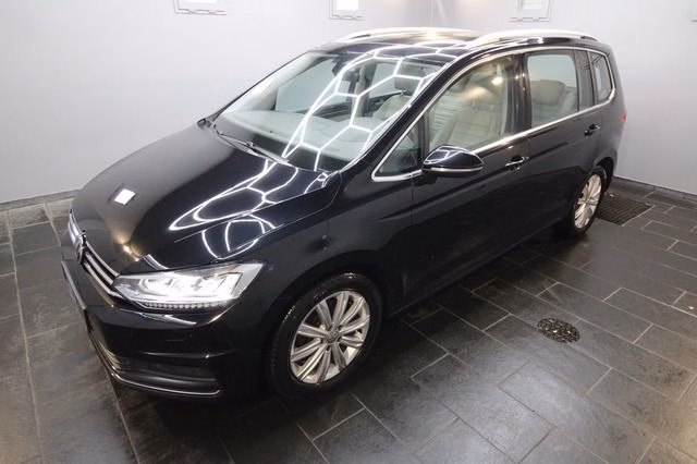 Volkswagen Touran HIGHLINE 7-SITZE DSG |PANO|LEDER|STANDHEIZ