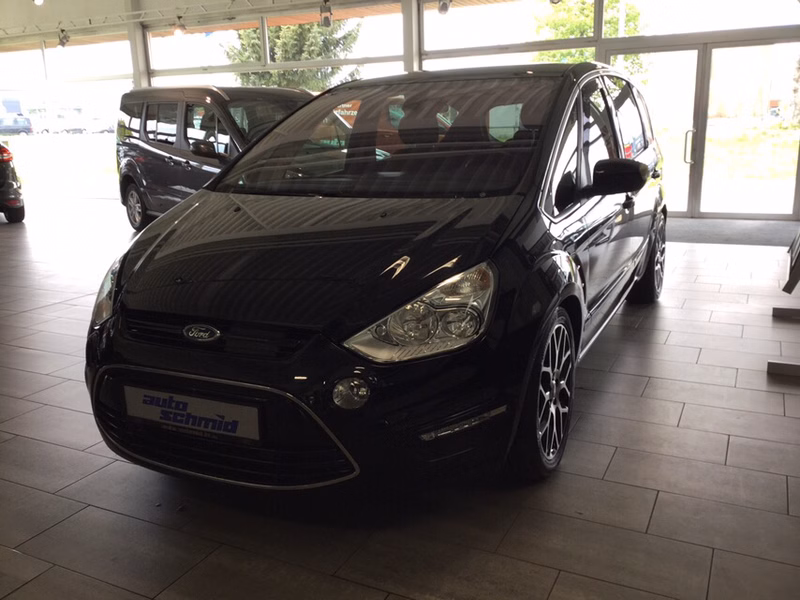 Ford S-MAX Titanium