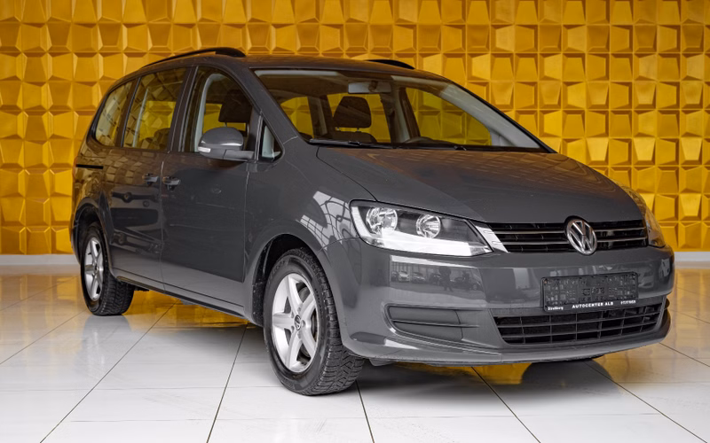 Volkswagen Sharan Trendline BMT /AUTOMATIK/TEMPOMAT/EURO 5/