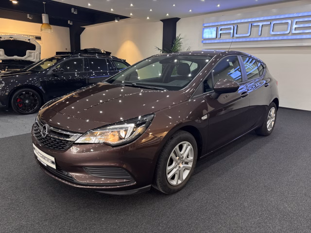 Opel Astra K 5-trg. 8 fach bereift Edition Start/Stop Gebrauchtwagen Kaufen | EZ 06/2016