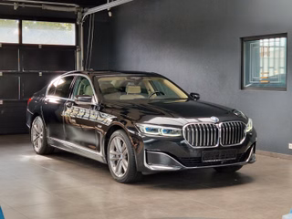 BMW 745e Long edition Facelift*Laser*Head Up*360° - bilder 1
